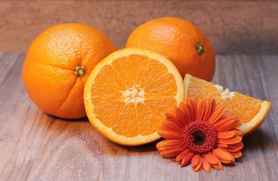 Usos naranja